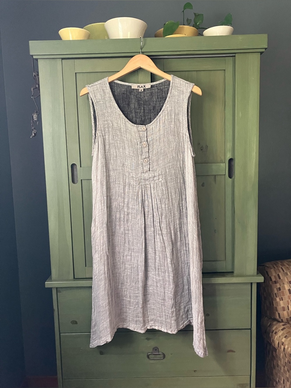 Flax Sleeveless Linen Tunic in Light Gray